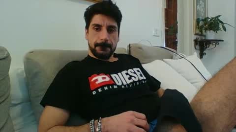 ilmangj90 online show from 14, 2, 2025