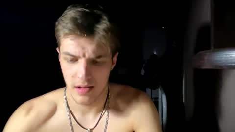 Snapshot of ilyahrr chatting on 9, 3, 2026 ilyahrr online show from 9, 3, 2026