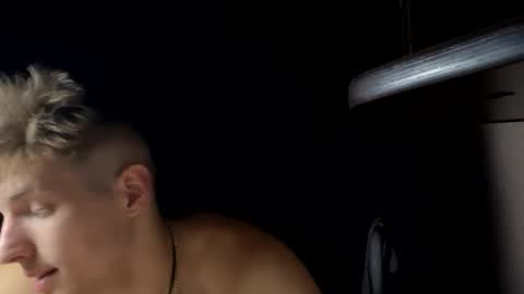 Snapshot of ilyahrr chatting on 18, 3, 2026 ilyahrr online show from 18, 3, 2026