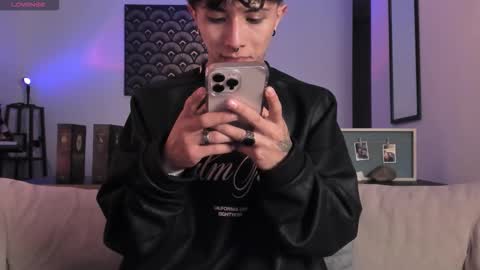 IM  THOMAS online show from 19, 10, 2025