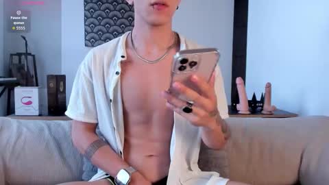 IM  THOMAS online show from 13, 11, 2025