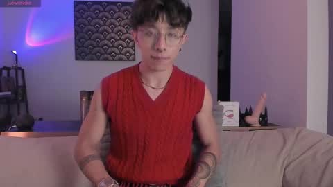 IM  THOMAS online show from 18, 12, 2025