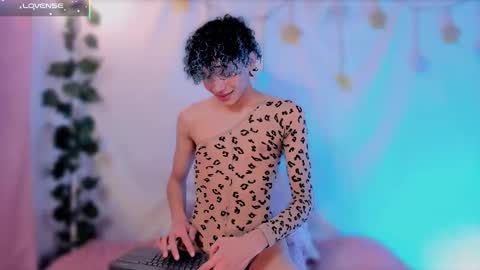 Snapshot of im_alejo chatting on 25, 9, 2025 Alejo independent model online show from 25, 9, 2025