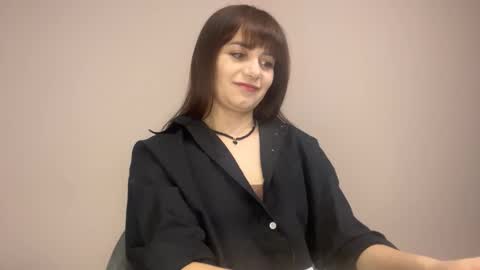 Snapshot of im_alisa_ chatting on 18, 11, 2025 Alisa online show from 18, 11, 2025