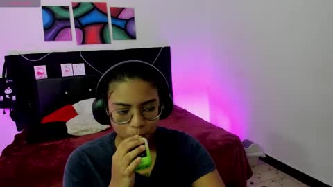 Angela online show from 23, 2, 2025