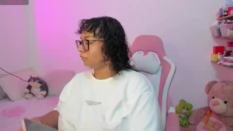 Angela online show from 29, 9, 2025