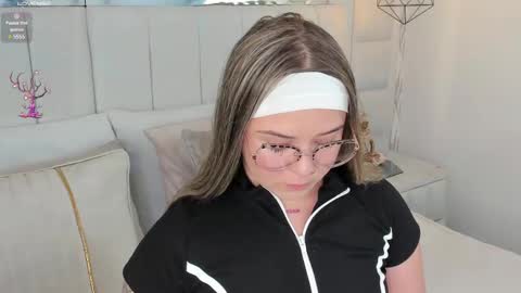 DAHLIA online show from 30, 12, 2024