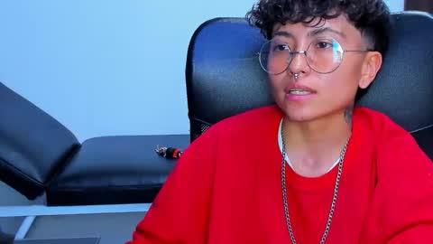 Snapshot of im_mathias chatting on 15, 2, 2026 mathias online show from 15, 2, 2026