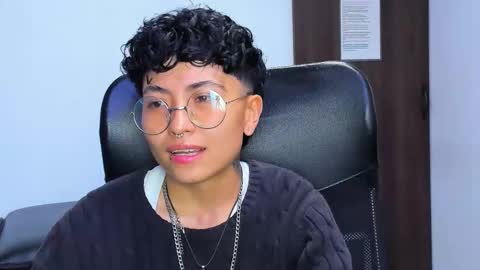 Snapshot of im_mathias chatting on 22, 2, 2026 mathias online show from 22, 2, 2026