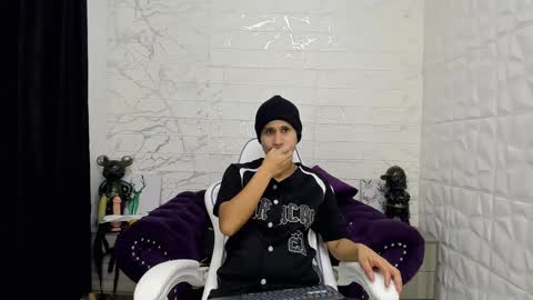 im_milan_rs online show from 8, 2, 2025