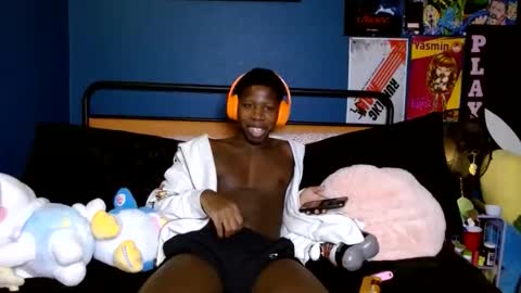 Snapshot of im_mist_yu chatting on 19, 12, 2025 im_mist_yu online show from 19, 12, 2025