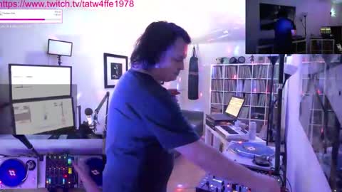 imagedisaster online show from 21, 11, 2025