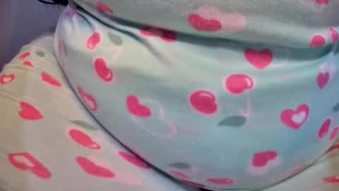 Snapshot of imdirtymilf chatting on 7, 2, 2026 mia latina online show from 7, 2, 2026