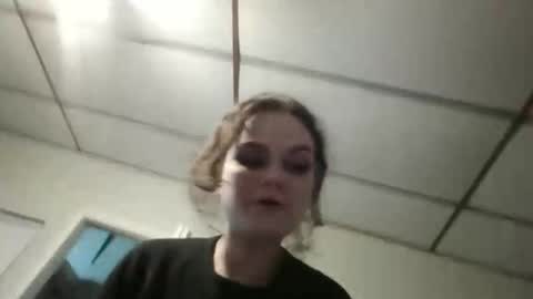 Snapshot of imjenblaze chatting on 1, 2, 2026 JEN BLAZE online show from 1, 2, 2026