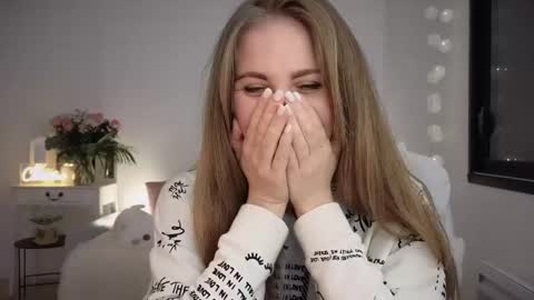 Snapshot of imkeira chatting on 1, 3, 2025 ImKeira online show from 1, 3, 2025