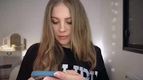 Snapshot of imkeira chatting on 9, 3, 2025 ImKeira online show from 9, 3, 2025