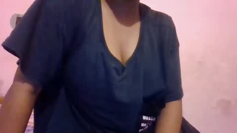 Snapshot of imlovelyrose chatting on 6, 12, 2024 ROSE online show from 6, 12, 2024