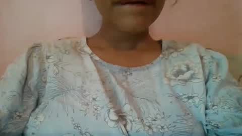 Snapshot of imlovelyrose chatting on 7, 12, 2024 ROSE online show from 7, 12, 2024