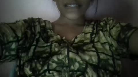 Snapshot of imlovelyrose chatting on 31, 12, 2024 ROSE online show from 31, 12, 2024