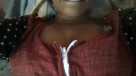 Snapshot of imlovelyrose chatting on 1, 3, 2025 ROSE online show from 1, 3, 2025