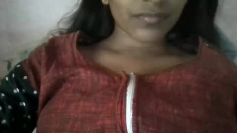 Snapshot of imlovelyrose chatting on 1, 3, 2025 ROSE online show from 1, 3, 2025