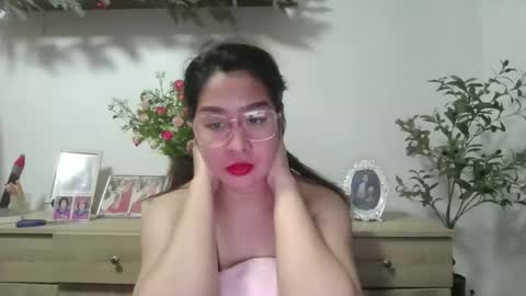 Snapshot of immaculate02 chatting on 23, 3, 2026 Immaculate02 online show from 23, 3, 2026