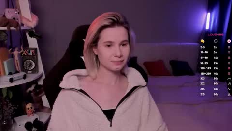 Snapshot of imnotmia chatting on 7, 2, 2026 Mia online show from 7, 2, 2026