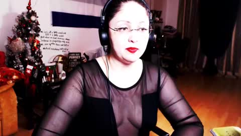 Empress online show from 9, 2, 2025