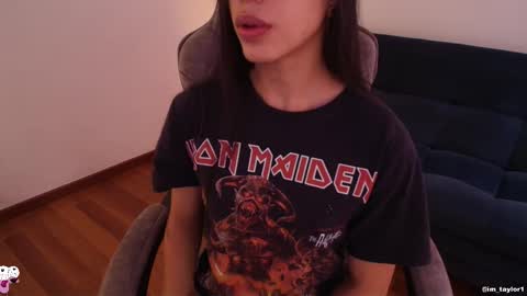 TAYLOR  online show from 17, 10, 2025