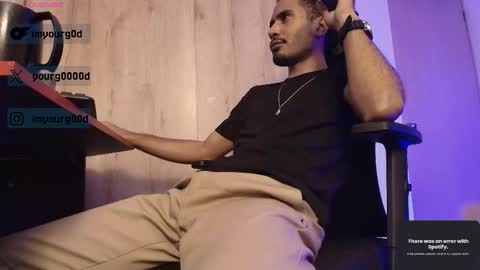 Snapshot of imyourg0d chatting on 15, 3, 2026 Daniel thumb up me please its important Im new INDEPENDENT MODEL online show from 15, 3, 2026