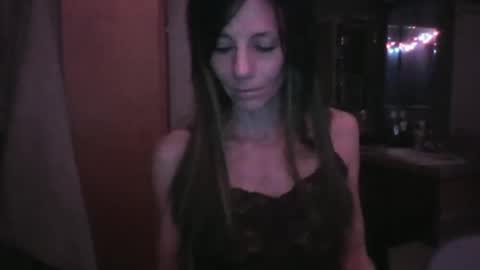 in_this_moment_ online show from 4, 2, 2026