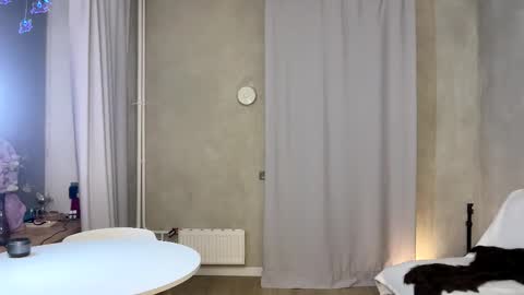 oksana  online show from 15, 12, 2025