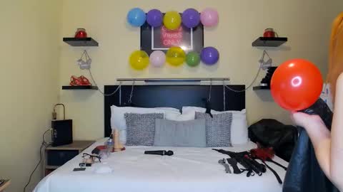 Snapshot of inannalove chatting on 13, 11, 2025 inannalove online show from 13, 11, 2025