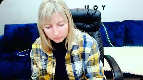 incredible_ariela online show from 30, 10, 2025