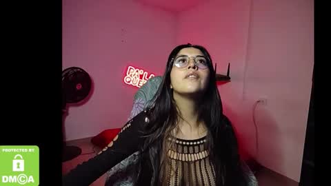 Snapshot of incubus2sucubus chatting on 24, 11, 2025 incubus2sucubus online show from 24, 11, 2025