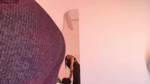 Indi Catalina online show from 2, 11, 2025