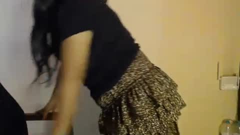 Nia online show from 26, 9, 2025