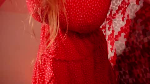 Snapshot of indian_summer_ chatting on 7, 3, 2025 Melissa No Baby or bb sexy etc... online show from 7, 3, 2025