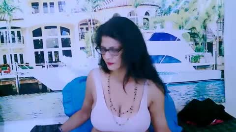 Femiez online show from 18, 1, 2025