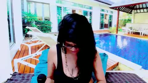 Femiez online show from 22, 1, 2025