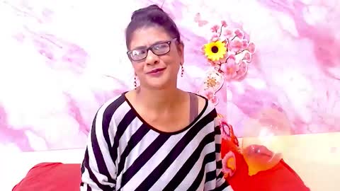 Snapshot of indianallure chatting on 17, 2, 2026 Femiez online show from 17, 2, 2026