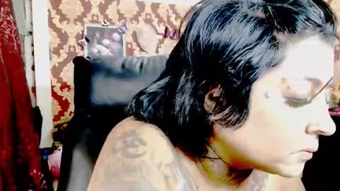 anusha online show from 5, 11, 2025