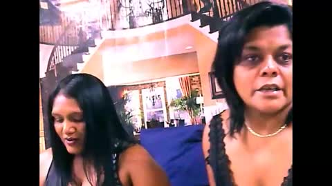 Snapshot of indiancherrypie chatting on 25, 9, 2025 indiancherrypie online show from 25, 9, 2025