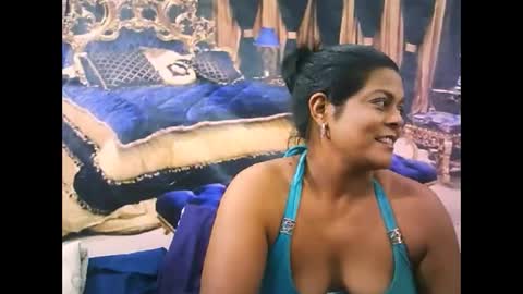 Snapshot of indiancherrypie chatting on 3, 12, 2025 indiancherrypie online show from 3, 12, 2025