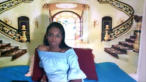 Leah online show from 10, 12, 2024