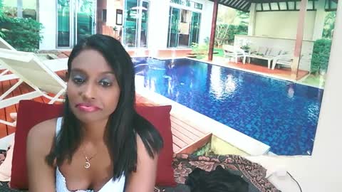 Leah online show from 13, 12, 2024