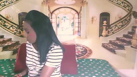 Leah online show from 28, 12, 2024