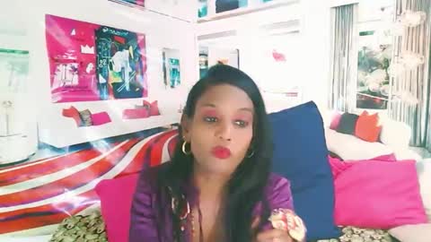 Leah online show from 14, 9, 2025