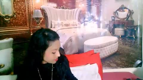 Leah online show from 6, 10, 2025