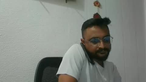 Indian lover online show from 25, 10, 2025